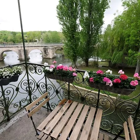 Lavilla Doree Apartment *